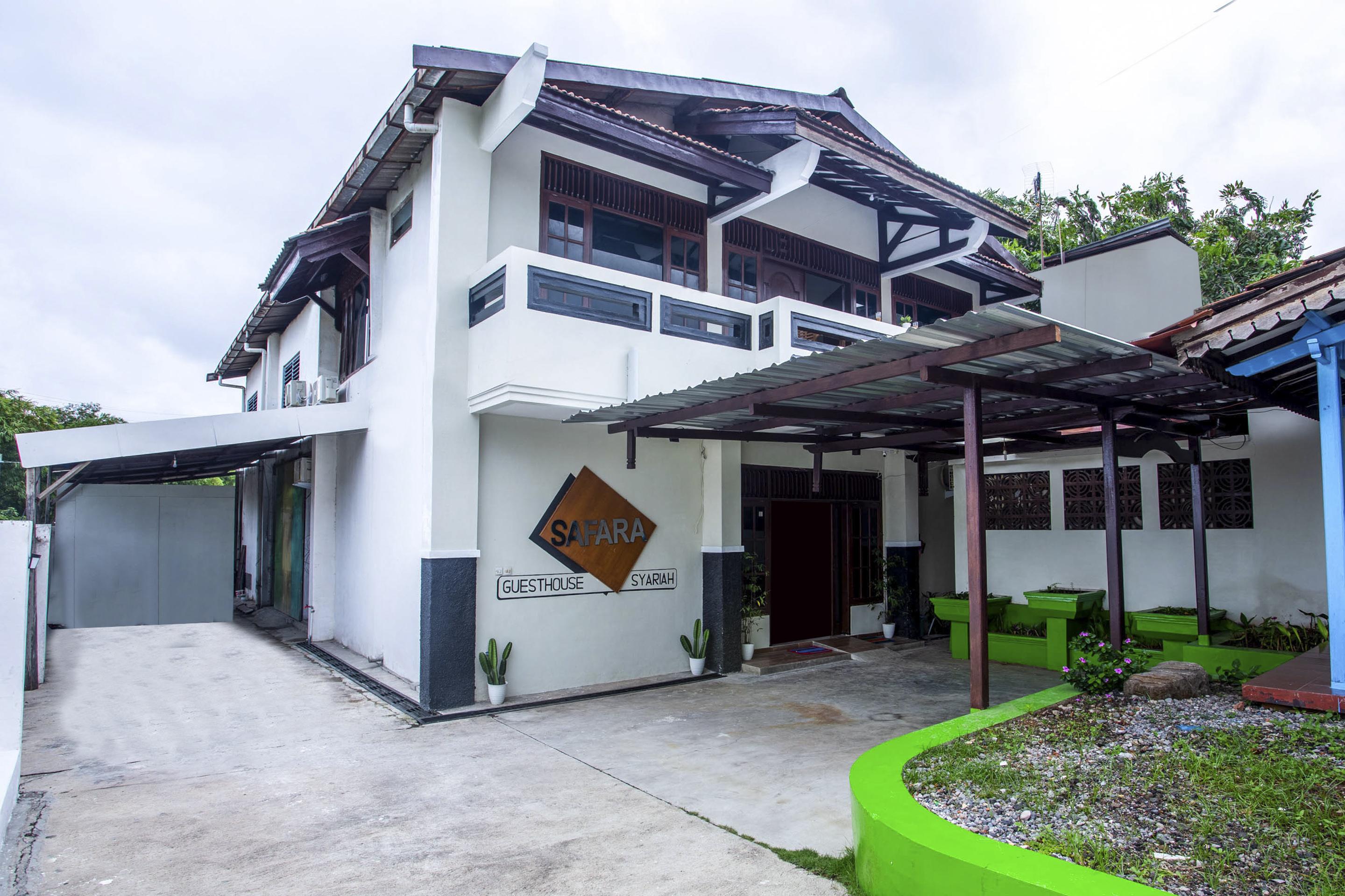 Safara Guesthouse Syariah Semarang Exterior photo