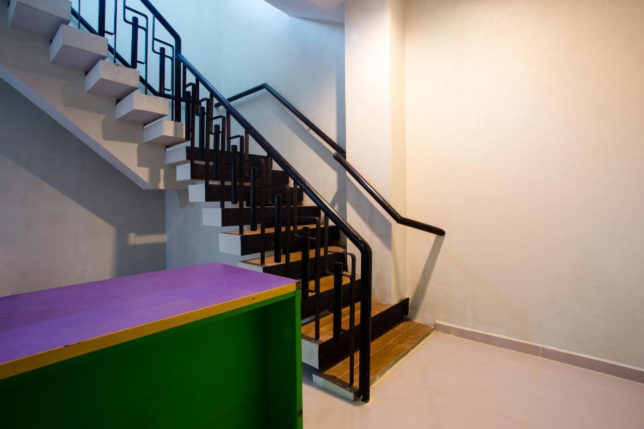 Safara Guesthouse Syariah Semarang Exterior photo